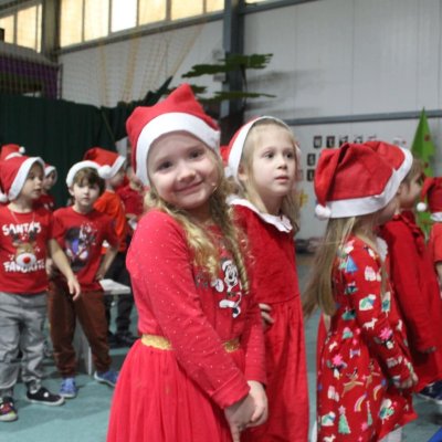 d8dbfb93-6e55-4296-ac04-a935304558a1