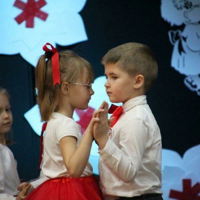 abol-08-rzedszkole-gminne-swieto-niepodl-14_b