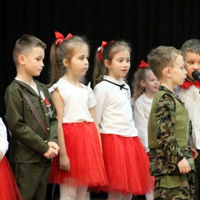 abol-08-rzedszkole-gminne-swieto-niepodl-23_b