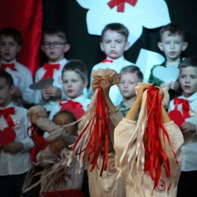 abol-08-rzedszkole-gminne-swieto-niepodl-26_b