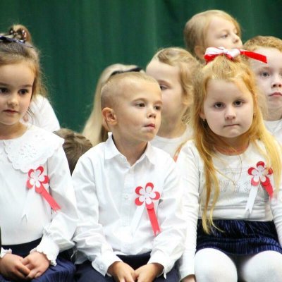 abol-08-rzedszkole-gminne-swieto-niepodl-5_b