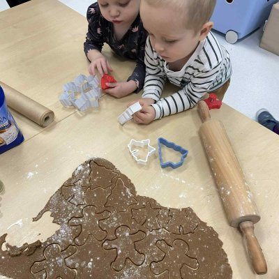 b8e8894f-b4c8-4f20-95ff-93d3f3cfa57a_1