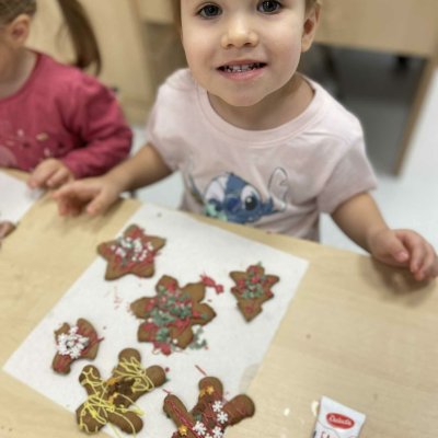 e9efaaf1-be63-42c0-9b79-dcb09dbb6e1e