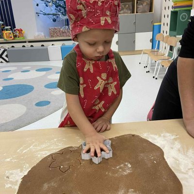 f7afd9c2-4ff3-4097-b2a4-891577e7e42e