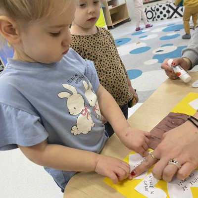 82d7d2cf-7abc-490c-9cec-aec3e76bc506_1