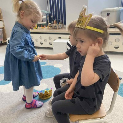 64494850-d283-4acb-9594-9600ac0cda40