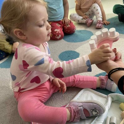 f2d7fdeb-405e-4890-be14-a15c65db45c9