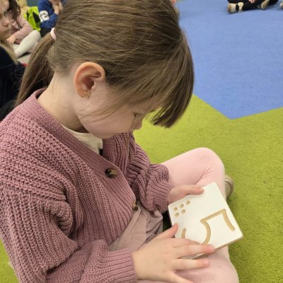 7bcb41b3-bf80-42cd-adec-8728696c386f