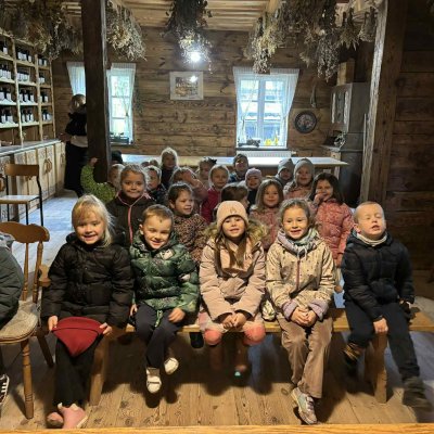 dcba8ca3-461a-445b-a2c0-3f6bed3d9d9c