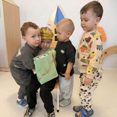 8a906f33-12fd-45d0-9640-a9ab0edc4721