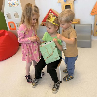 b067a3a3-0852-49ee-b995-a41347e88767