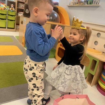 fa1dd7ea-22c6-450f-9365-623674fd3550