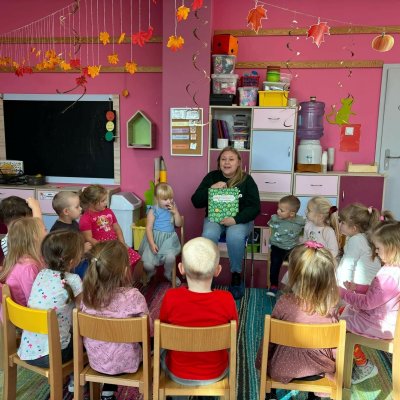 Rodzice czytają dzieciom - mama Oli, Michaliny i Tosi 