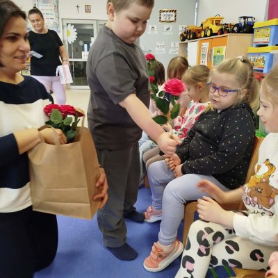 77766b5d-2da7-414f-a9bf-7ae85aec5ced