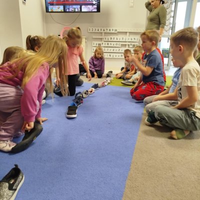 1e22bcf6-106a-4927-9703-8d7e0c03b459