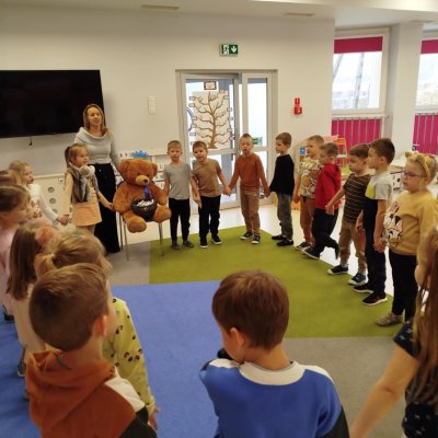 2ce85816-4ac2-407f-928d-1f0a8158e492