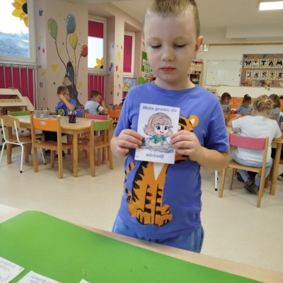 450f38e2-93b0-4b79-9b54-9774db4571a9