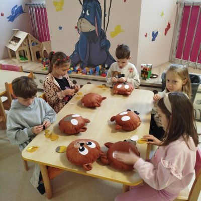 904b935d-afbf-4e53-ae73-7cd67716014e