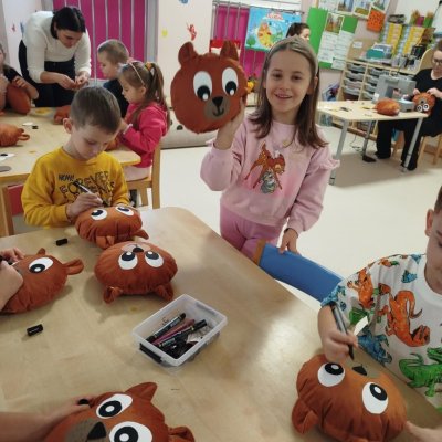 b1649a36-5677-407b-97f1-074132983767