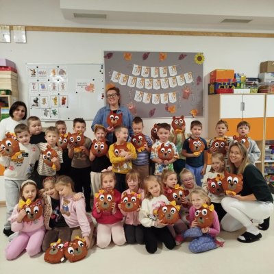 b4244e07-35fd-458a-93f8-1bf6128f3653