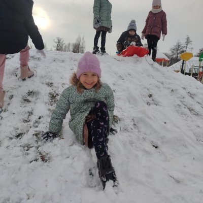 b0641f51-584b-41a7-afb2-9e670c84a8f9