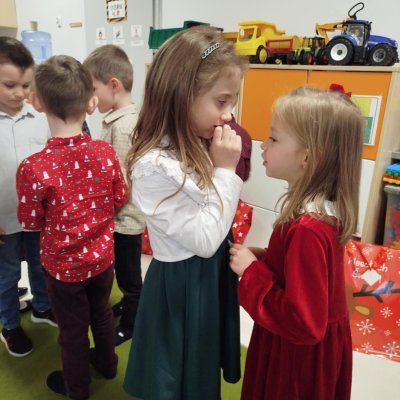 ecb3d567-02a2-4cd7-b71d-7691181c8f1e